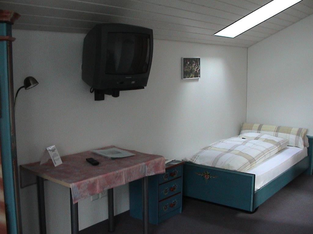 Hotel Freudenberg Appenzell Rum bild