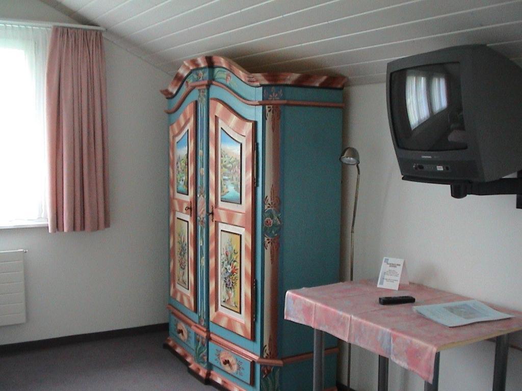 Hotel Freudenberg Appenzell Rum bild
